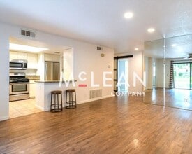 Building Photo - 35200 Cathedral Canyon Dr