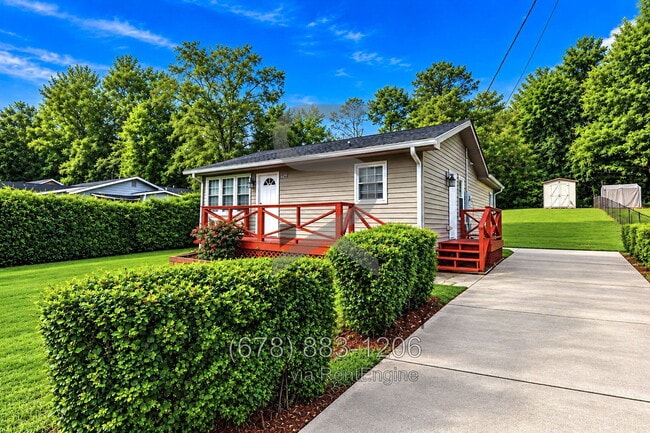 Photo - 2746 Knoll Road Southeast House