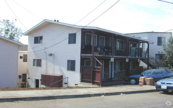 Building Photo - Morley Street Apts