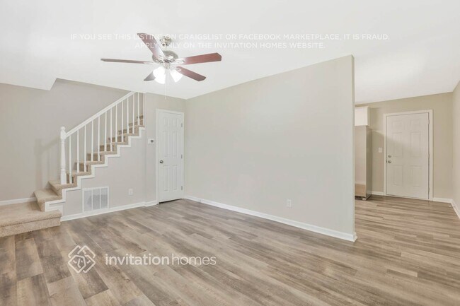 Foto del edificio - 1721 Flintwood Dr SE