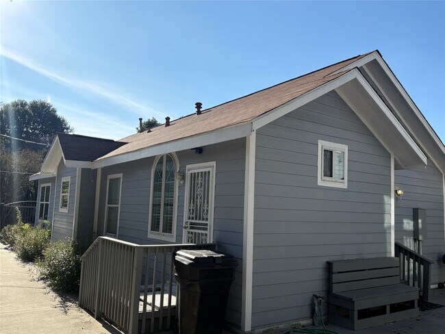 Foto del edificio - 3021 Gray St