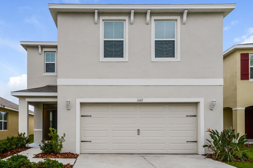 Foto principal - 11162 Leland Groves Dr