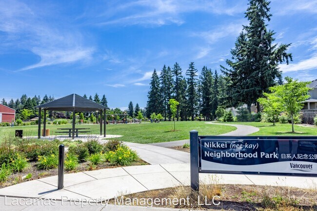 Foto del edificio - 3 br, 2.5 bath House - 13310 NE 51st St.
