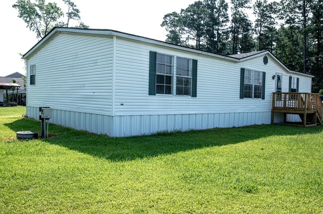 Building Photo - 4014 US-70