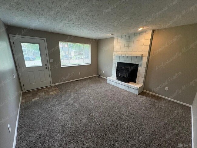 Foto del edificio - 525 Lake St