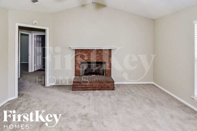 Foto del edificio - 7110 Benji Avenue