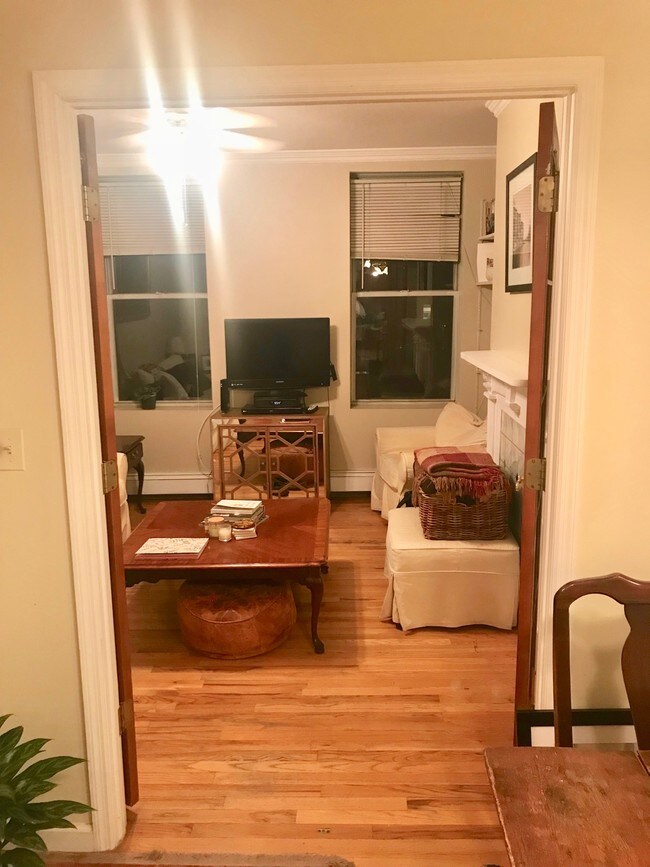 Foto del edificio - 218 Willow Ave