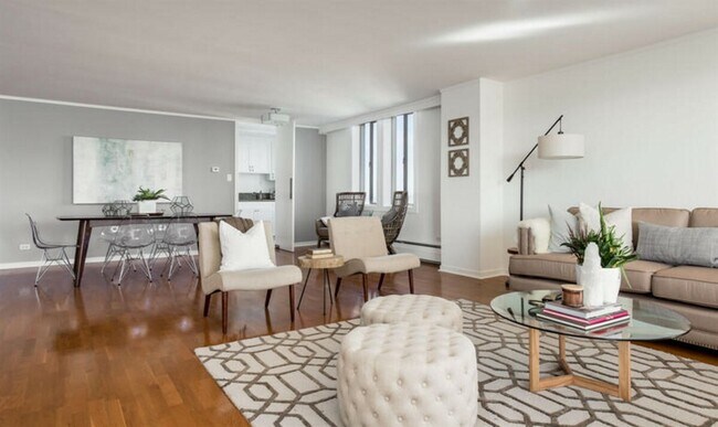 Photo - 2200 Pacific Ave Apartment