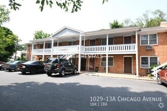 Building Photo - 1029-13A Chicago Ave