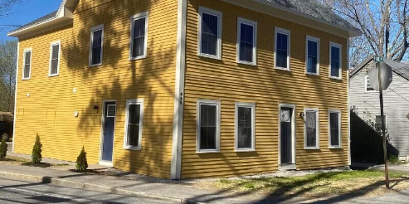Primary Photo - 449 High St