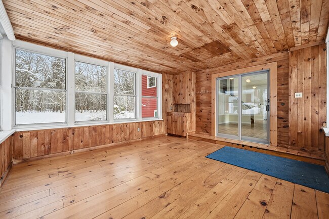 Foto del edificio - 11 Caribou Dr