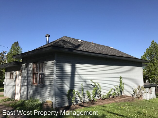 Building Photo - 2 br, 1 bath House - 19 N Hawthorne Rd