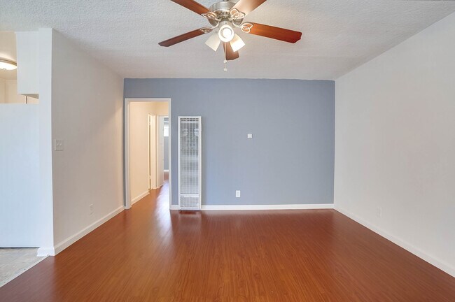 Foto del edificio - 6117 11th Ave