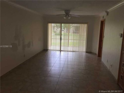 Foto del edificio - 1046 Coral Club Dr