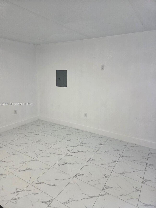 Foto del edificio - 1760 NW 56th St