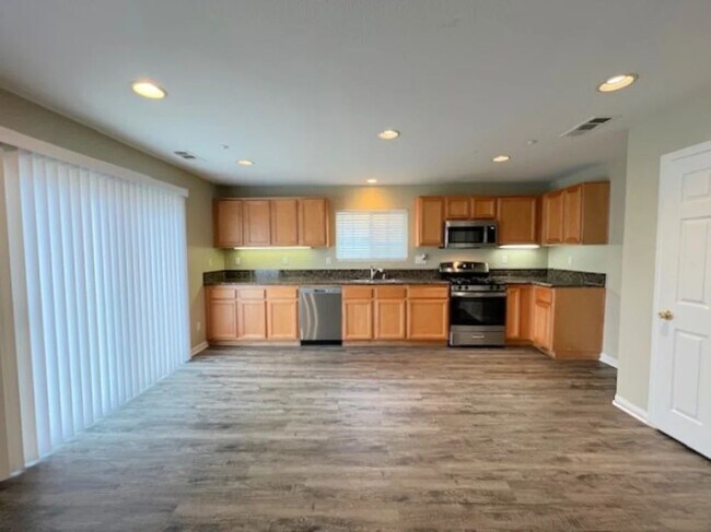 Foto del edificio - 9168 San Luis Obispo Ln