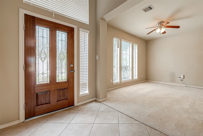 Building Photo - 16010 Juniper Shores Dr