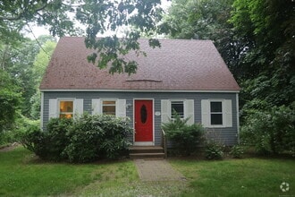 Building Photo - 9A Cedarwood Ln