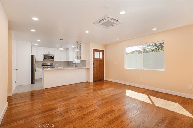Foto del edificio - 319 N Shelton St
