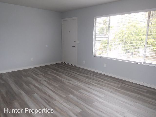 Building Photo - 2 br, 1 bath House - 1242-B Munevar Ct