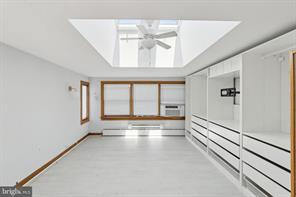 Building Photo - 3715 Calumet St