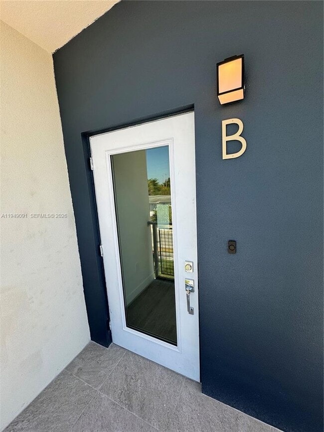 Foto del edificio - 526 NW 6th St