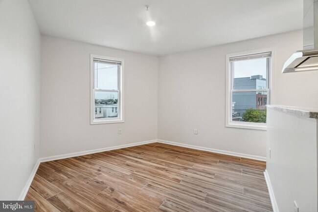 Building Photo - 1701 Point Breeze Ave