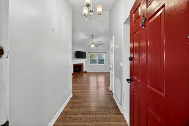 Foto del edificio - 112 Pipestone Dr