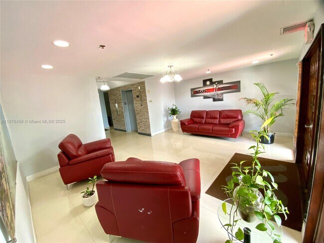 Foto del edificio - 1825 W 44th Pl