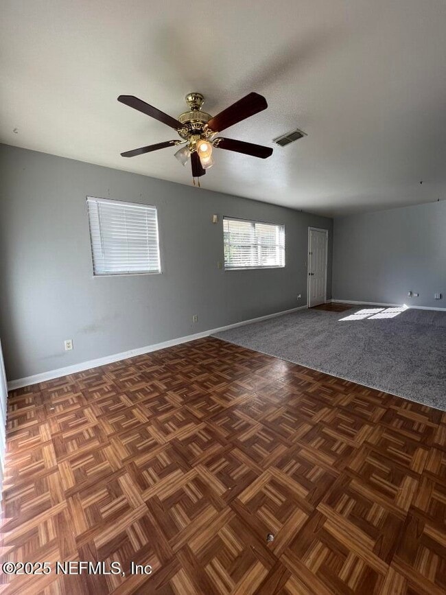 Building Photo - 8095 Lourdes Dr W