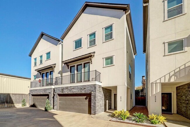 Foto del edificio - 2010 St Charles St