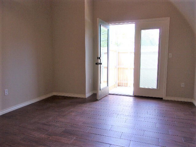 Foto del edificio - Creekside Townhomes 1 Bedroom