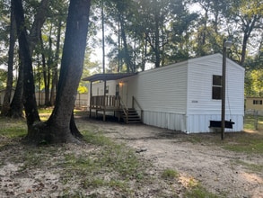 Building Photo - 190 Private Rd 6789