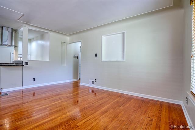 Foto del edificio - 732 Poplar St