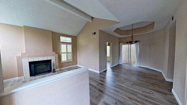 Foto del edificio - 806 S Sapphire Ln