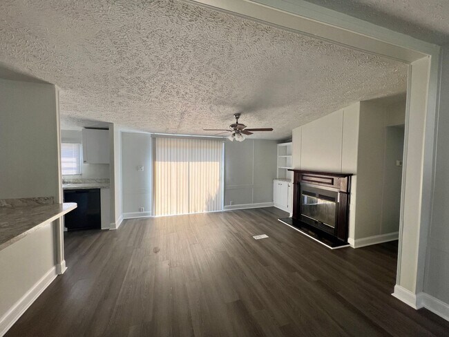 Foto del edificio - Myrtle Beach - 4 Bed/2 Bath Manufactured Home