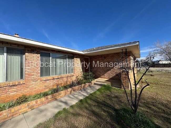 Foto del edificio - 5229 Silver Sage Dr