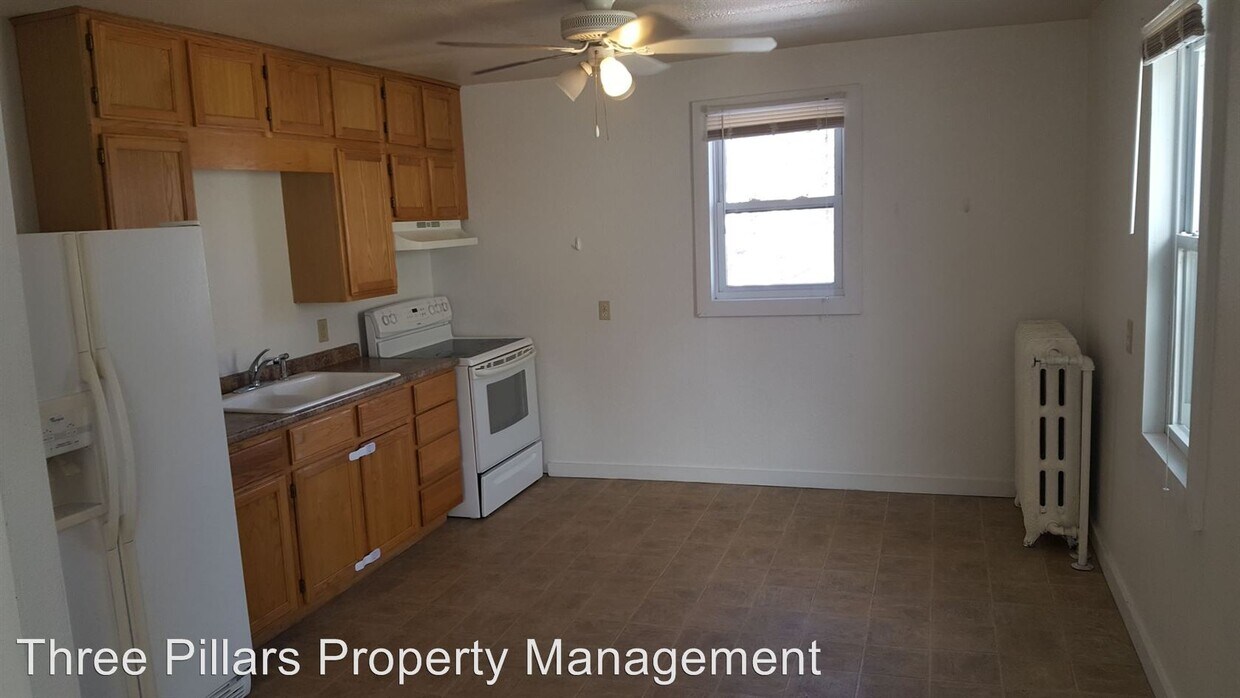 617 Water St, Albert Lea, MN 56007 Room for Rent in Albert Lea, MN