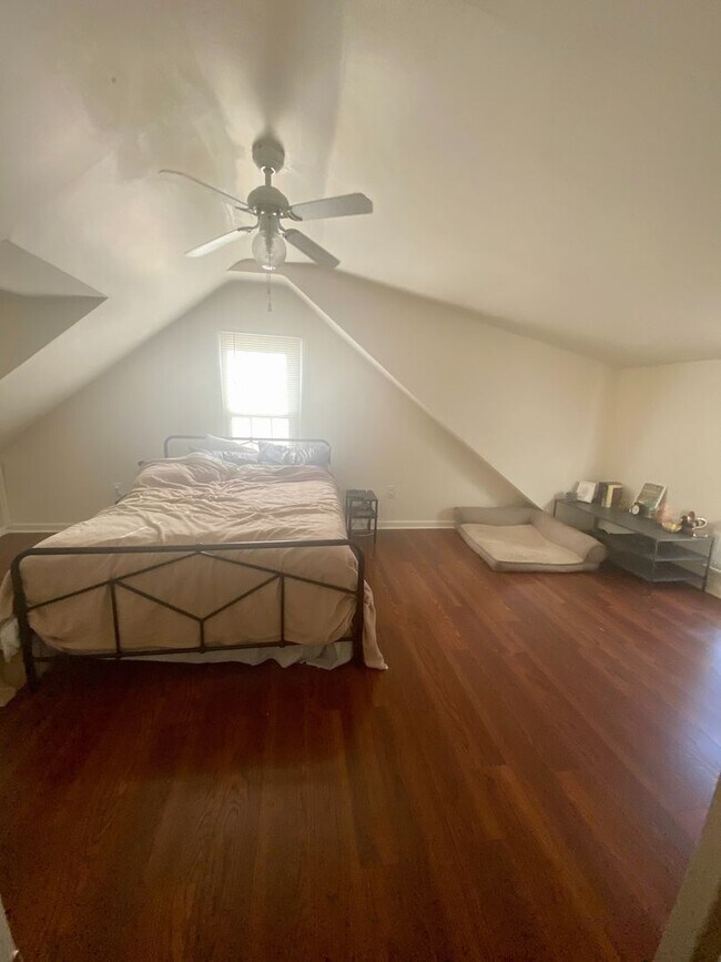 Foto del edificio - Cozy Cape Cod - Minutes to TBS (Quantico) over half an acre!