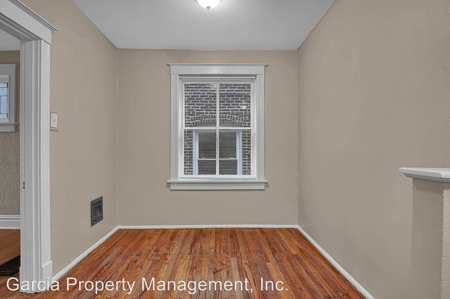 Building Photo - 5016-5018 Lindenwood Ave