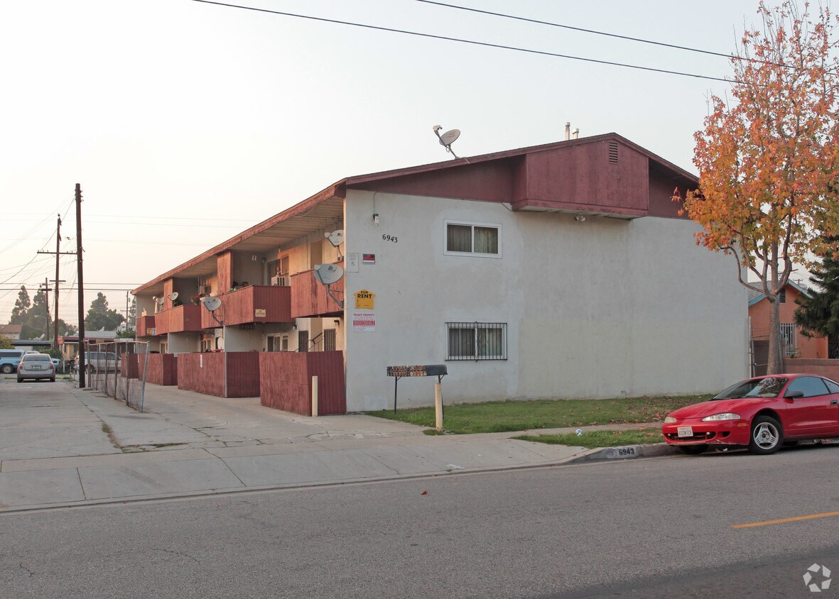 Primary Photo - 6941 Perry Rd