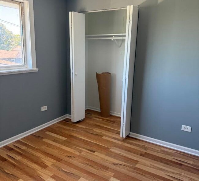 Building Photo - 7719 Roberts Rd