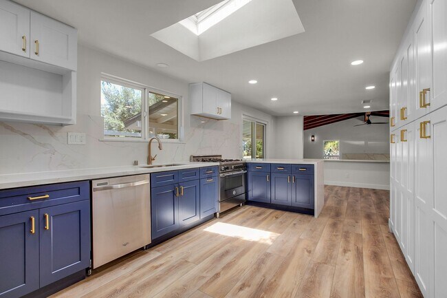 Foto del edificio - 1162 Pebble Springs Ln