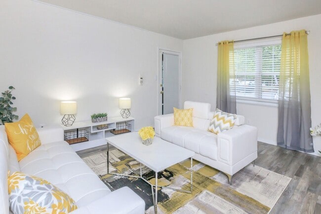 Foto del interior - TANGLEWOOD APARTMENTS