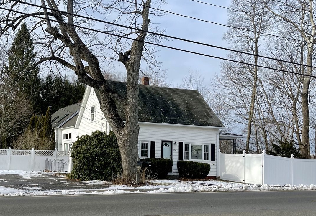 Primary Photo - 29 Stark Ave