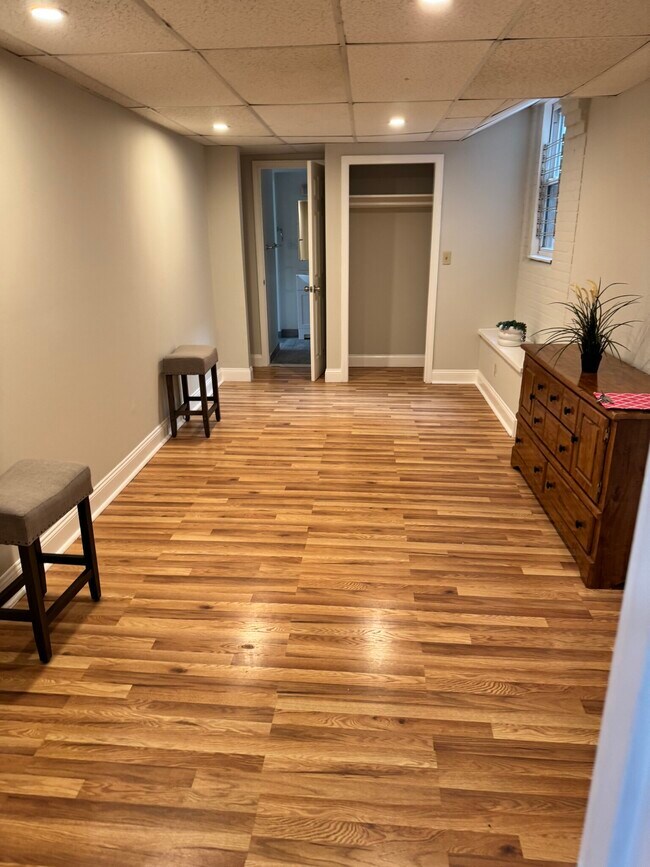 Foto del edificio - 1185 Commonwealth Ave