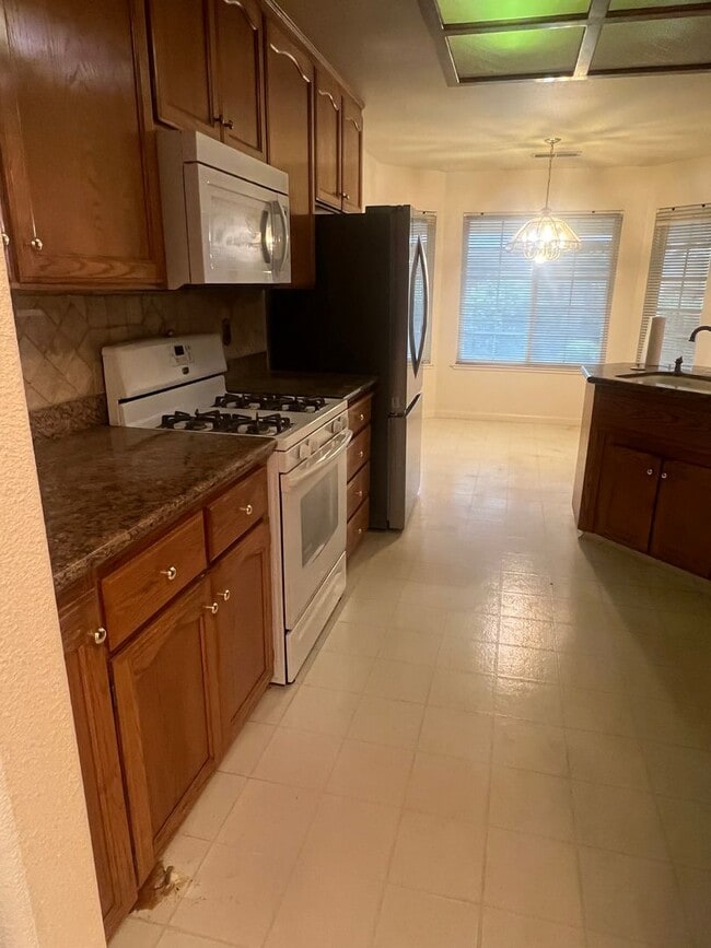 Foto del edificio - 3474 Cascade Creek Ave