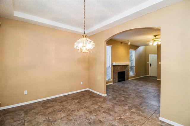 Building Photo - 4010 Windhaven Ln