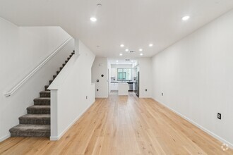 Building Photo - 25250 Villager Ln