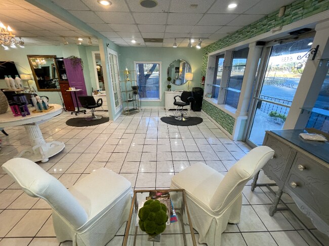 Foto del edificio - 6335 Chadbourn Hwy